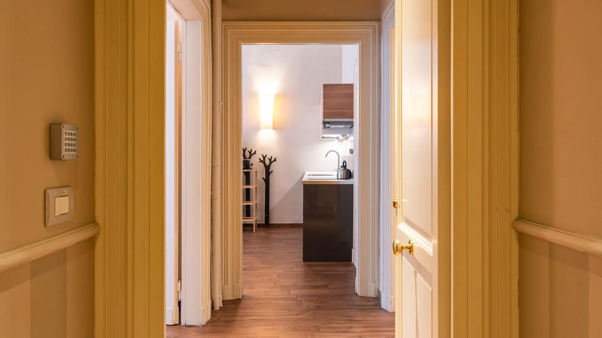 Crocetta Aida One Bedroom 1St Floor - Mirable Pm Milano